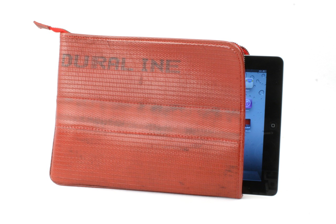 iPad Hülle aus britischem Feuerwehrschlauch handgefertigt